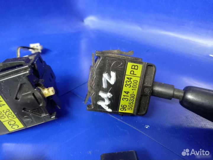 Подрулевой переключатель кнопка Дэу матиз