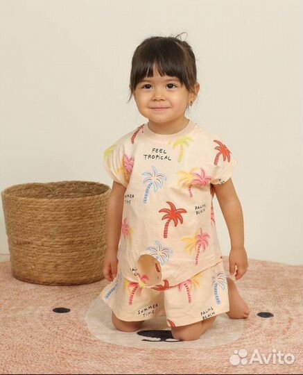 Летний костюм на девочку