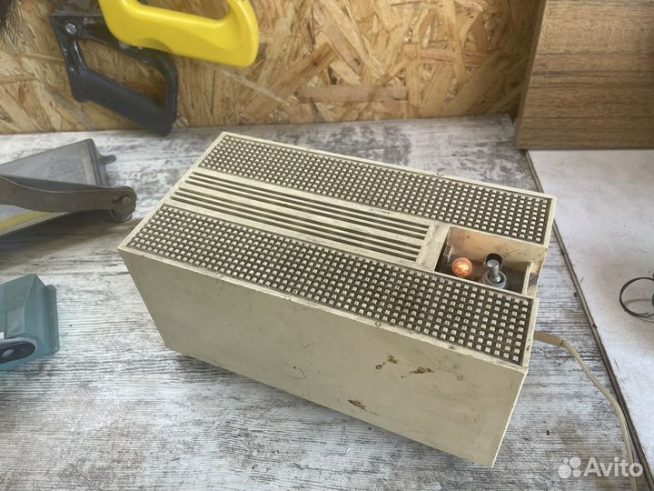 Стабилизатор напряжения бу