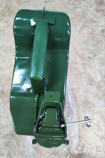 Канистры металлические 20 литров