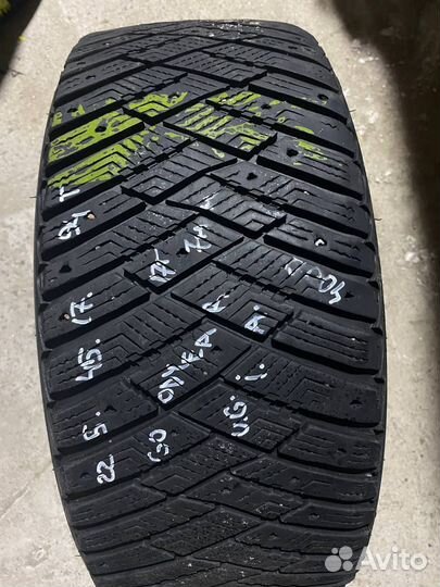 Goodyear Ultragrip Ice Arctic 225/45 R17 94T