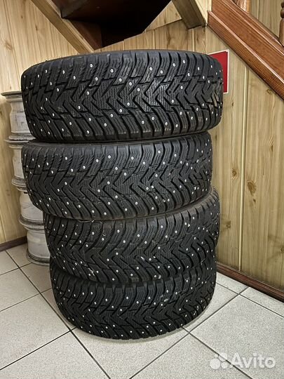 Nokian Tyres Nordman 8 SUV 225/60 R17