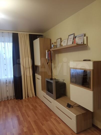 1-к. квартира, 37 м², 4/9 эт.