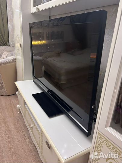 Телевизор Sony bravia KLV-52V550A