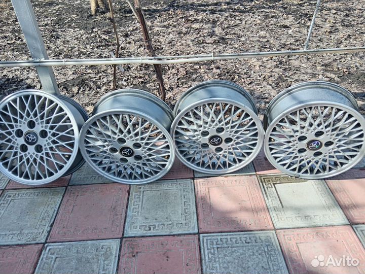 Диски литые r15