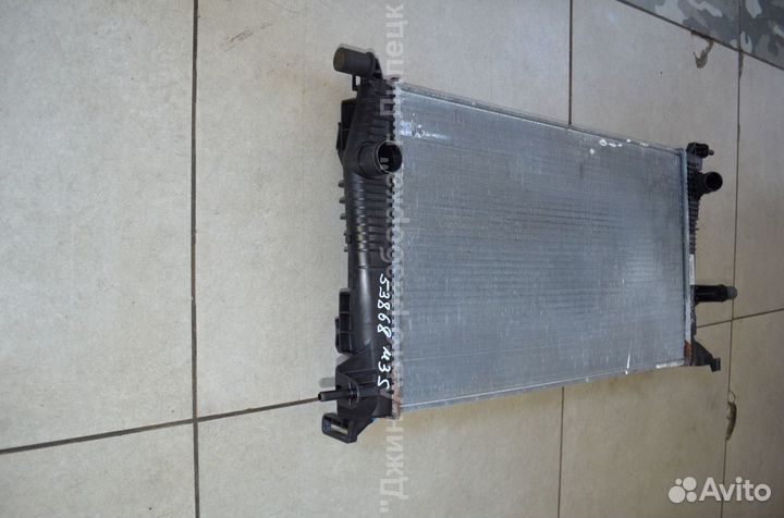 Радиатор охлаждения Fluence megane 3 214105150R