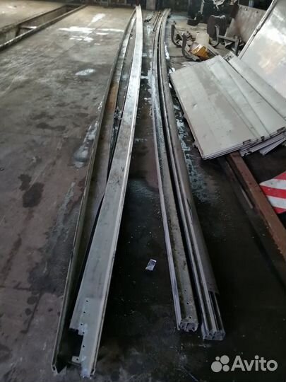 Направляющие на полуприцеп