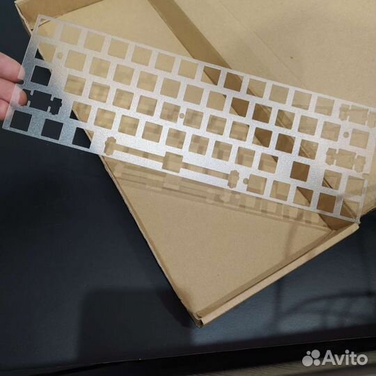 Пластина для механической клавиатуры 60