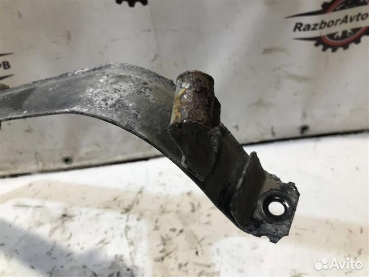 Лента крепления бензобака Opel Astra H