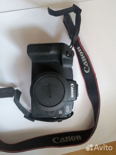 Беззеркальный фотоаппарат Canon eos RP