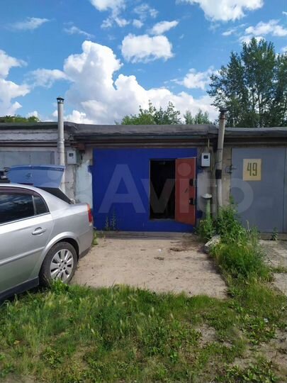 Гараж, > 30 м²