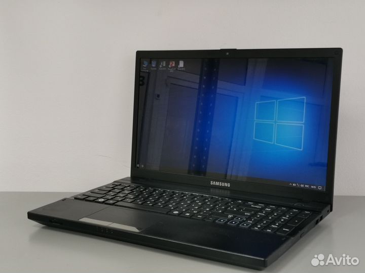 Мощный ноутбук Samsung NP3055V5A