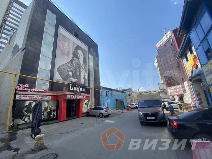 С зоной разгрузки, многоуровневая парковка, 1100м²