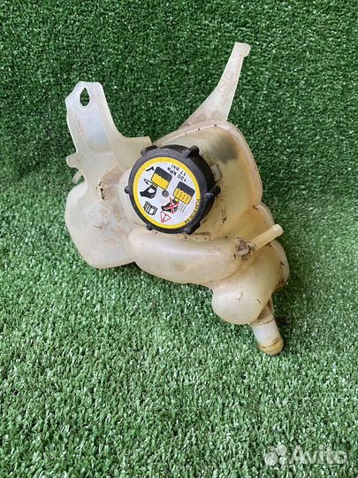 Расширительный бачок escape maverick tribute