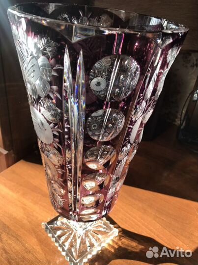 Хрустальная ваза