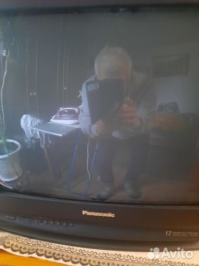Телевизоры б/у на запчасти Филипс и Панасоник