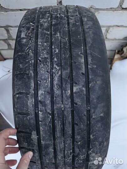 Yokohama Advan A10 215/50 R17