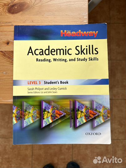 Учебник New Headway Academic Skills level 3