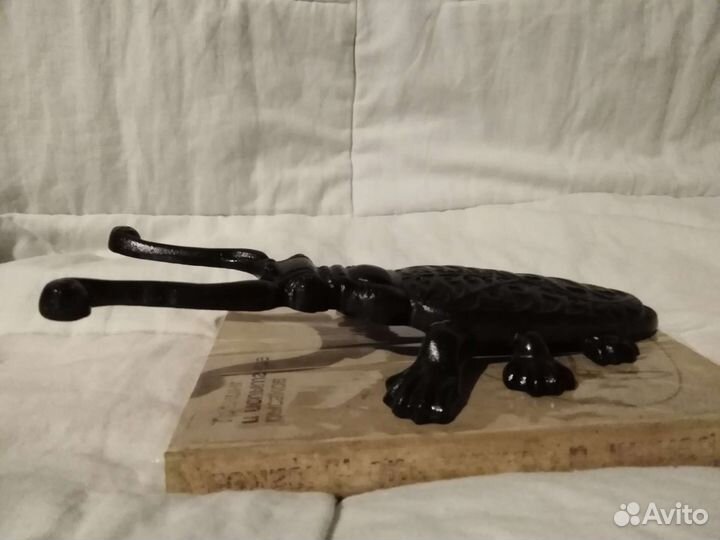 Жук для снятия обуви