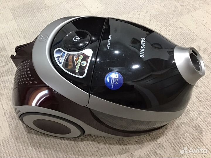 Пылесос Samsung с аквафильтром SD 9480