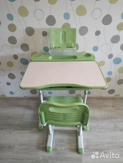 Растущая парта и стул бу
