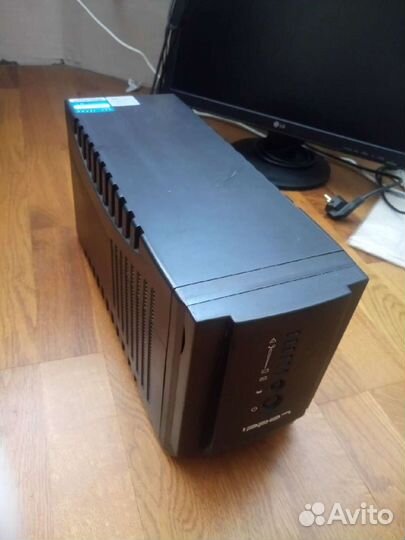 Блок питания ippon Smart Power Pro 1400