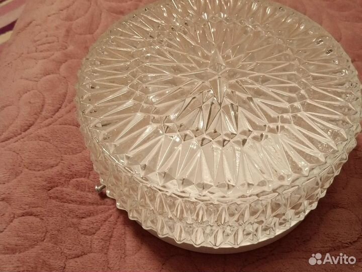 Светильник