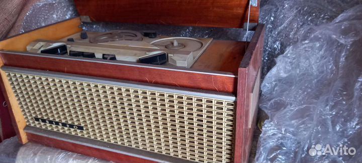 Катушечный магнитофон Днiпро - 14А