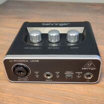 Behringer uphoria um2