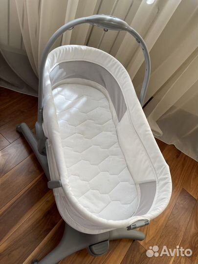 Детская овальная кроватка люлька