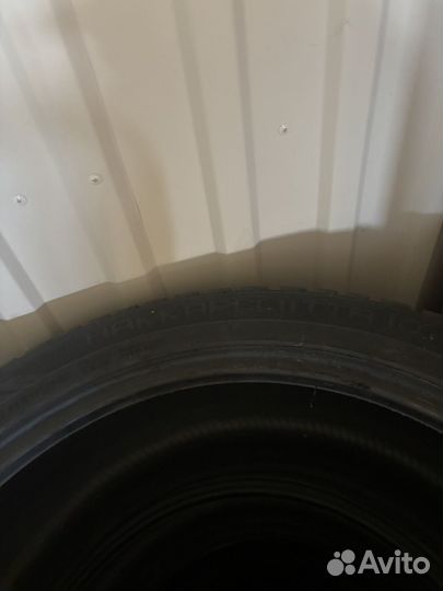 Nokian Tyres Hakkapeliitta 10p 285/40 R21 21