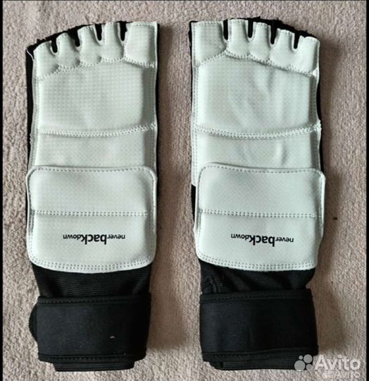 Бандаж голеностопный, накладки на ноги