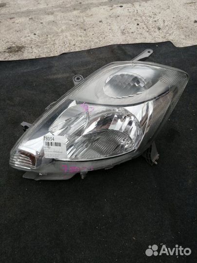 Фара левая Toyota Passo KGC10