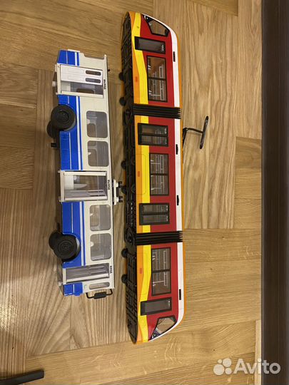 Игрушки для мальчика, машинки