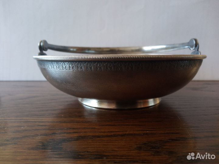 Вазочка мельхиоровая 60 годы 20 века