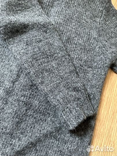 Свитер /Кардиган zara