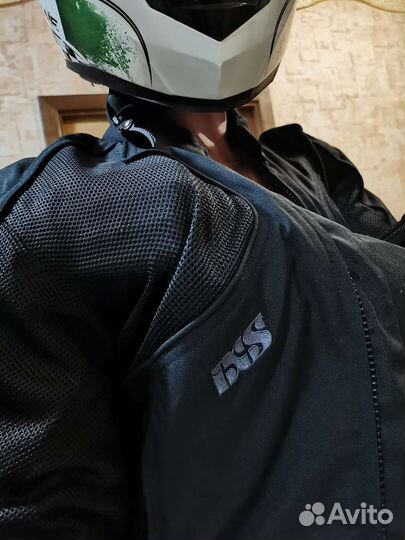 Мотокуртка