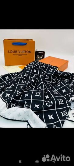 Платок LV