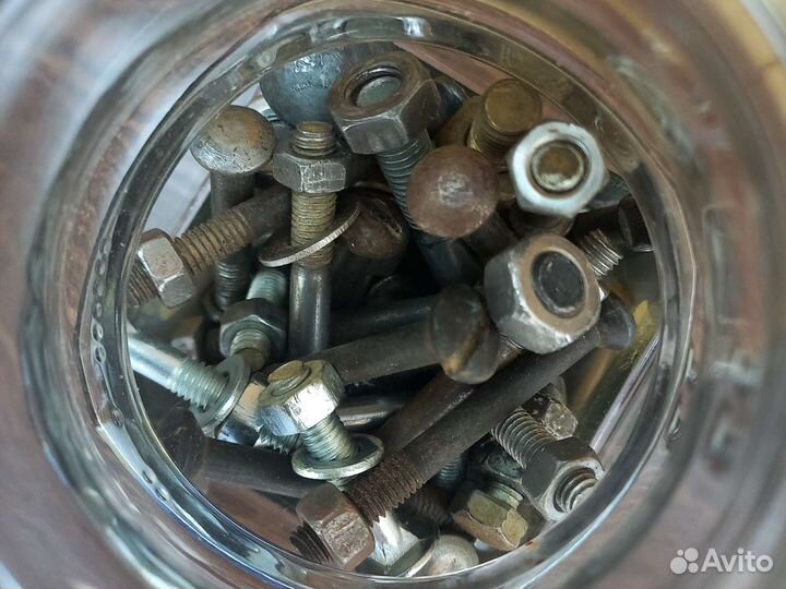 Гайки и болты