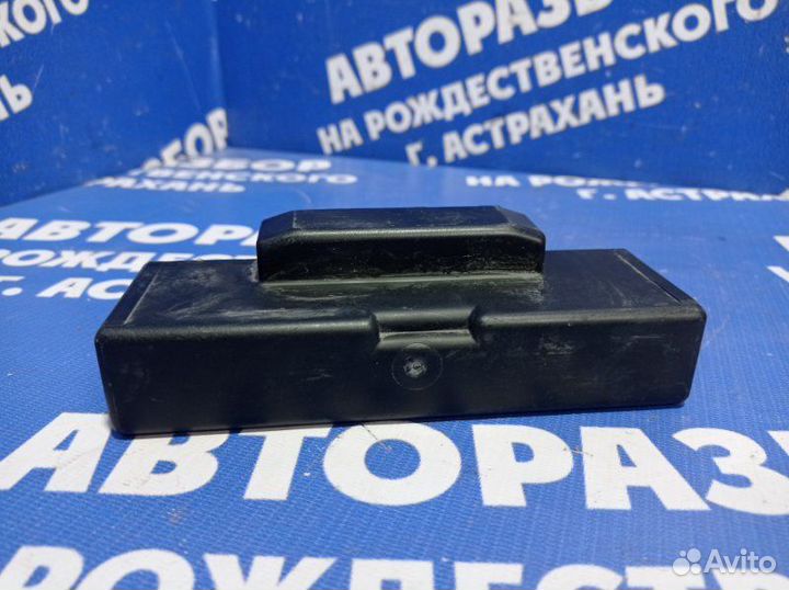 Блок реле Mercedes-Benz W210 седан 2000