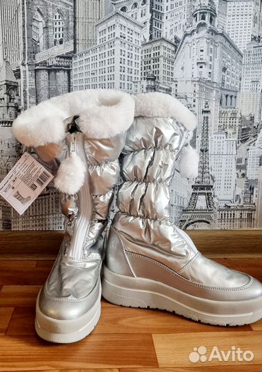 Зимние женские сапоги 38