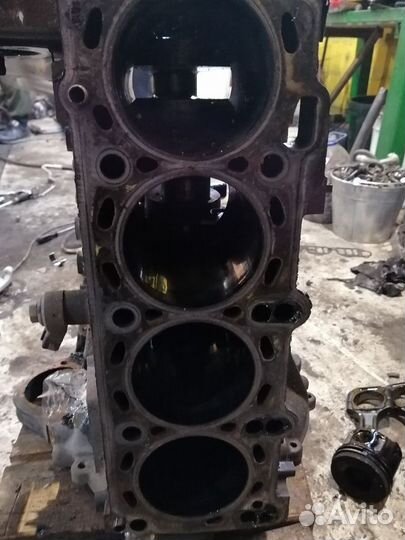 Блок цилиндров Санг Енг Кайрон D20DT