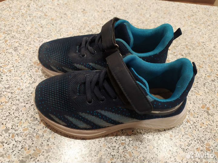 Кроссовки для мальчика