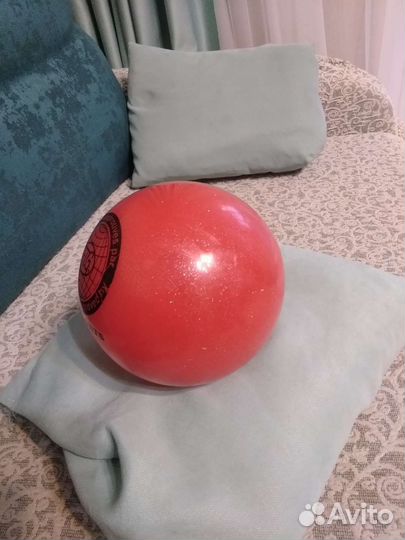 Мяч для художественной гимнастики