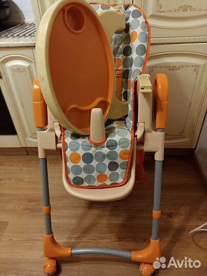 Стульчик для кормления детский