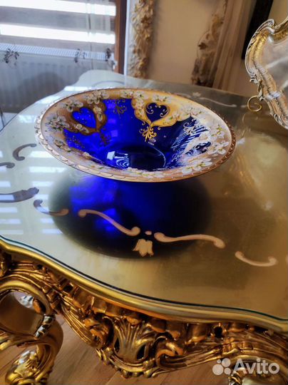 Синяя ваза Лепка