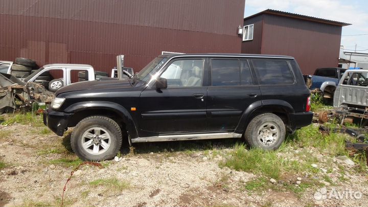 Nissan patrol y61 2003г Автомобиль в разборе