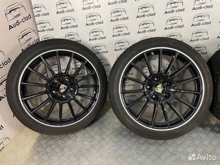 Комплект оригинальных колес Porsche Panamera R20