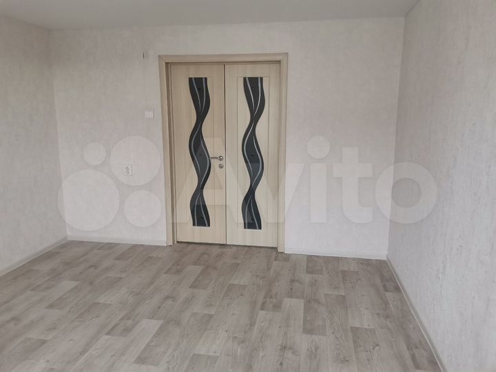 2-к. квартира, 49 м², 9/10 эт.