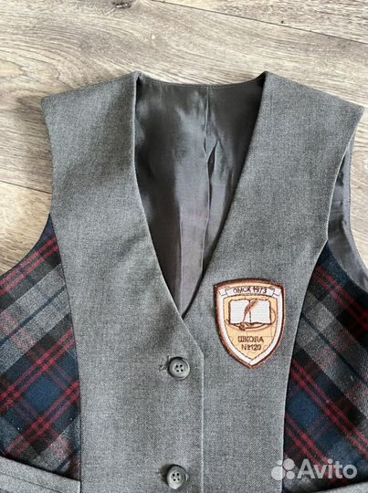 Жилет школьный для девочки 122 см